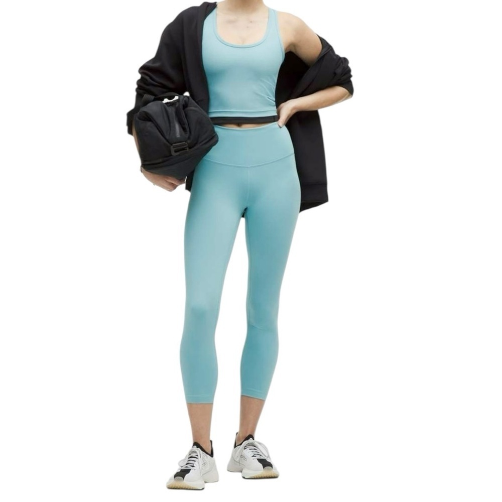 Lululemon Wunder Train High-Rise Crop 23”
Tidal Teal Size 8